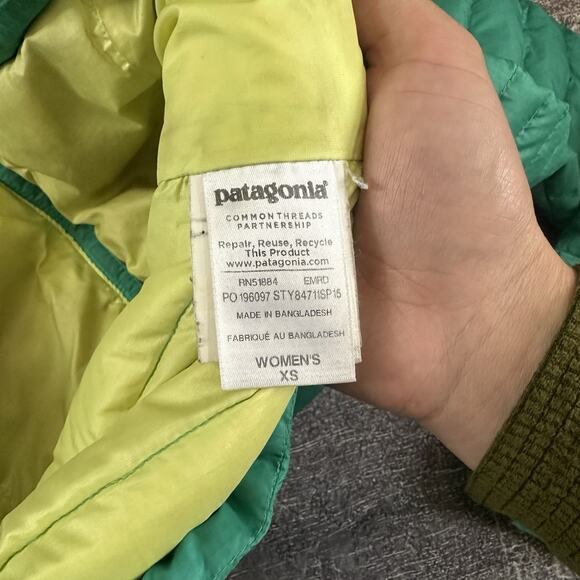 Women's Patagonia Emerald Green Down Sweater Puffer Hoody Hooded Jacket Sz XS - Picture 4 of 5